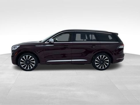 Used 2022 Lincoln Aviator Black Label Grand Touring image 2