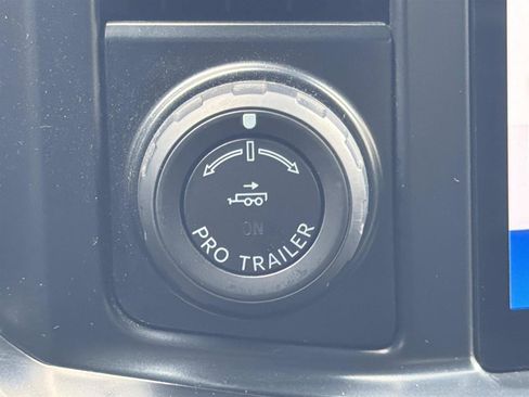 Used 2024 Ford F350 Lariat w/ Lariat Ultimate Package AWD/4WD image 25