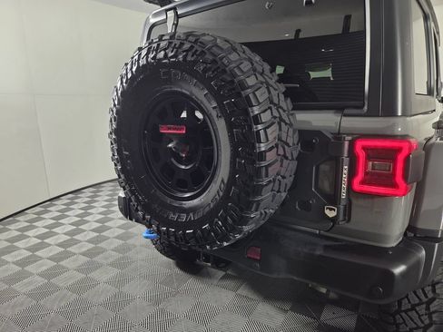 Used 2022 Jeep Wrangler Unlimited Rubicon 4xe w/ Steel Bumper Group AWD/4WD image 29