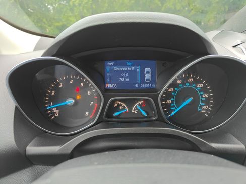 Used 2014 Ford Escape SE FWD image 9