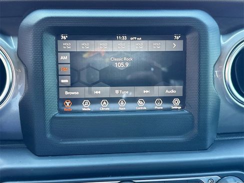 Used 2021 Jeep Gladiator Overland w/ Safety Group image 15