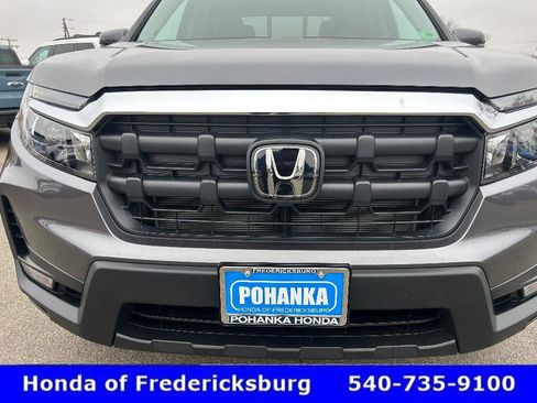 Certified 2025 Honda Ridgeline RTL image 13