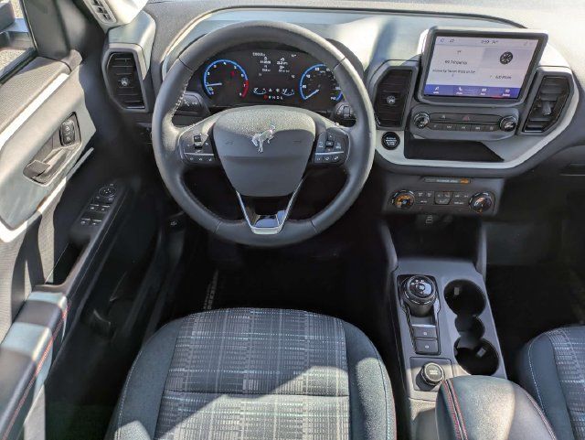 Certified 2023 Ford Bronco Sport Heritage w/ Heritage Convenience Package AWD/4WD image 16