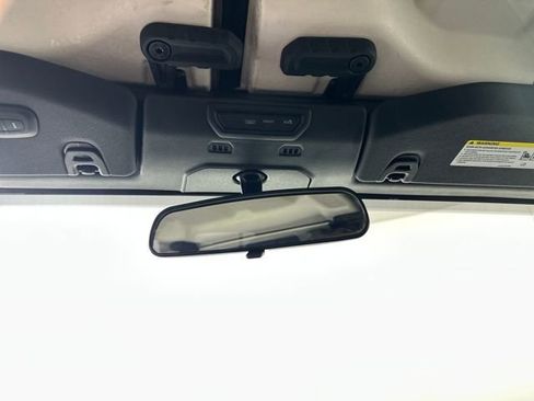 Used 2022 Jeep Wrangler Unlimited Sport image 24