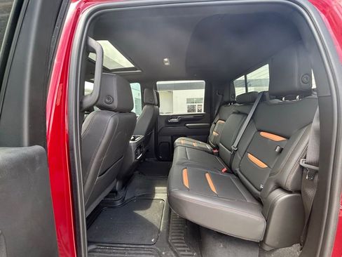 Used 2024 GMC Sierra 2500 AT4 w/ AT4 Premium Plus Package image 8