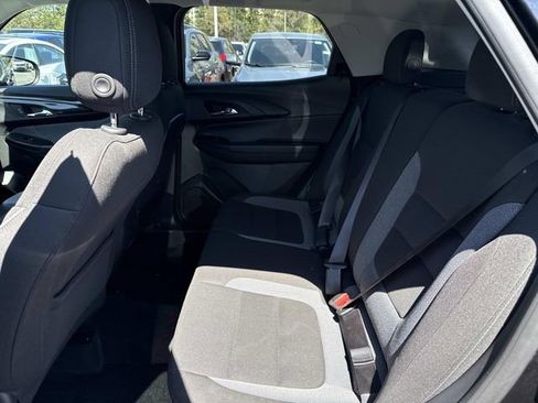 Used 2025 Chevrolet TrailBlazer LT image 14
