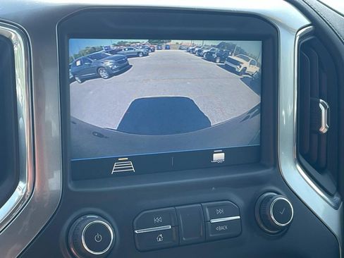 Used 2021 Chevrolet Silverado 1500 RST w/ LPO, Blackout Package image 18