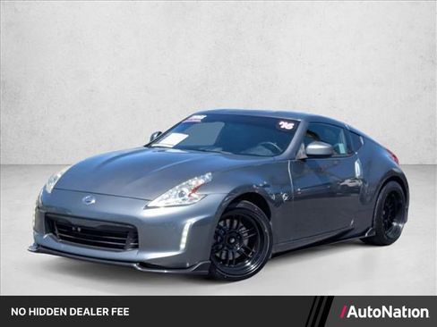 Used 2016 Nissan 370Z Touring RWD image 1