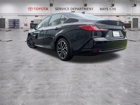 Used 2026 Toyota Camry XLE w/ Premium Plus Package AWD/4WD image 8