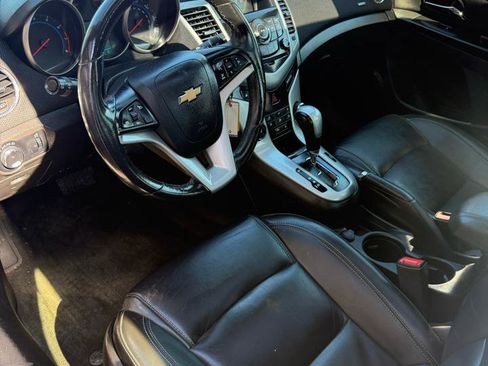 Used 2014 Chevrolet Cruze LT image 5