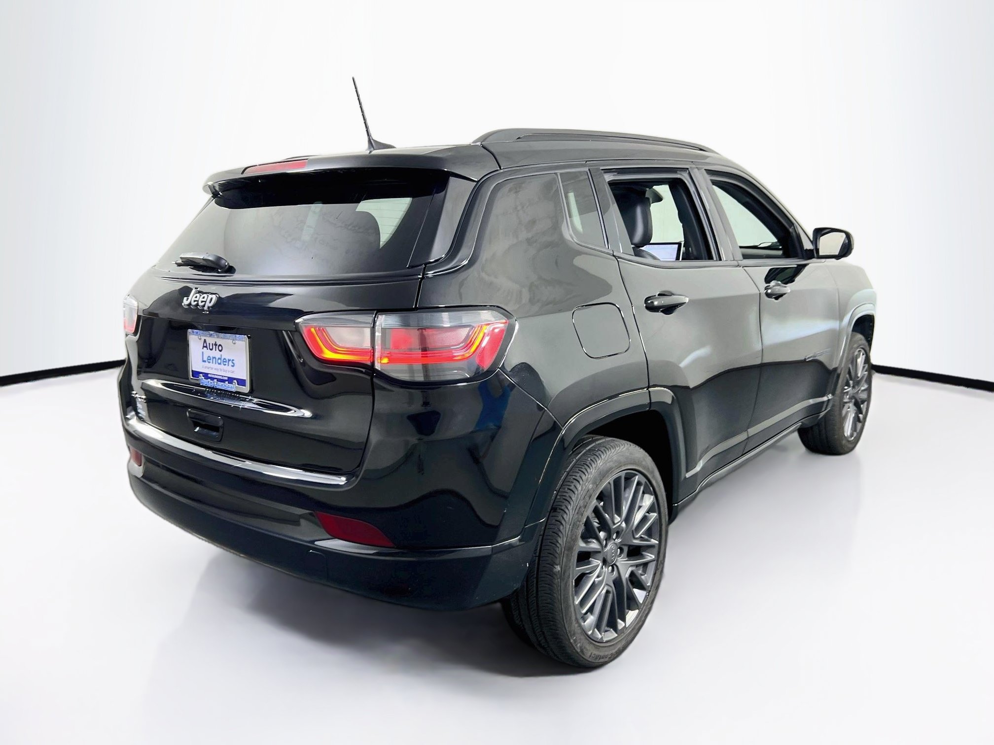 Used 2023 Jeep Compass High Altitude w/ Driver Assist Group I AWD/4WD image 5