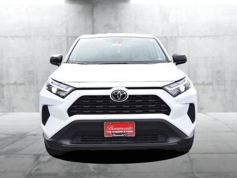 Used 2024 Toyota RAV4 LE image 4