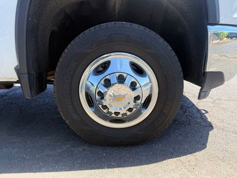 Used 2024 Chevrolet Silverado 3500 LT w/ Convenience Package AWD/4WD image 58