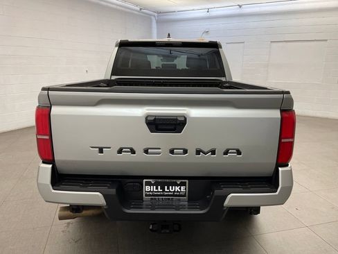 Used 2024 Toyota Tacoma SR5 RWD image 8