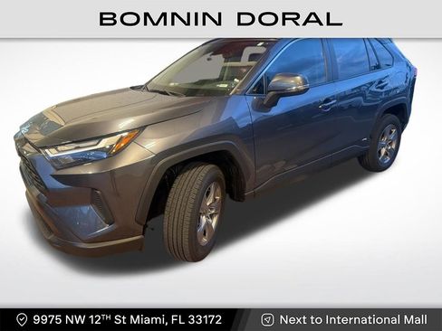 Used 2025 Toyota RAV4 LE image 1