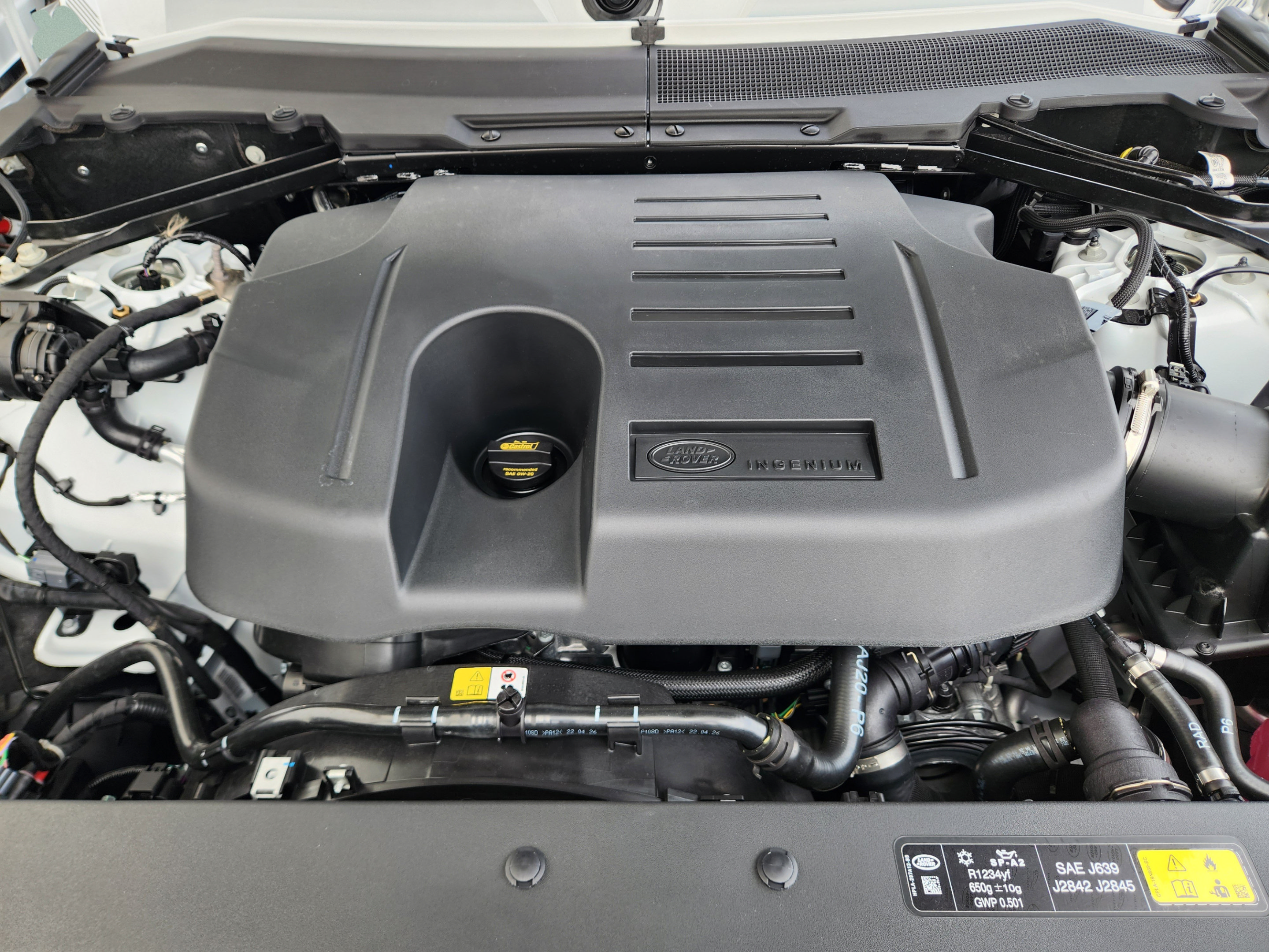 New 2026 Land Rover Defender 110 X-Dynamic SE AWD/4WD image 26