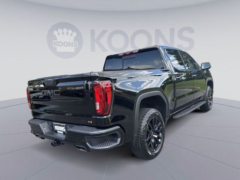 Used 2023 GMC Sierra 1500 AT4 w/ AT4 Premium Package AWD/4WD image 7