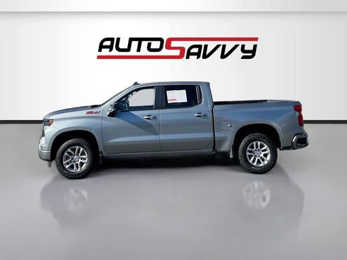 Used 2024 Chevrolet Silverado 1500 RST w/ Z71 Off-Road Package AWD/4WD image 4