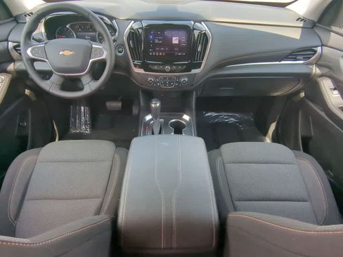 Used 2020 Chevrolet Traverse LT FWD image 14