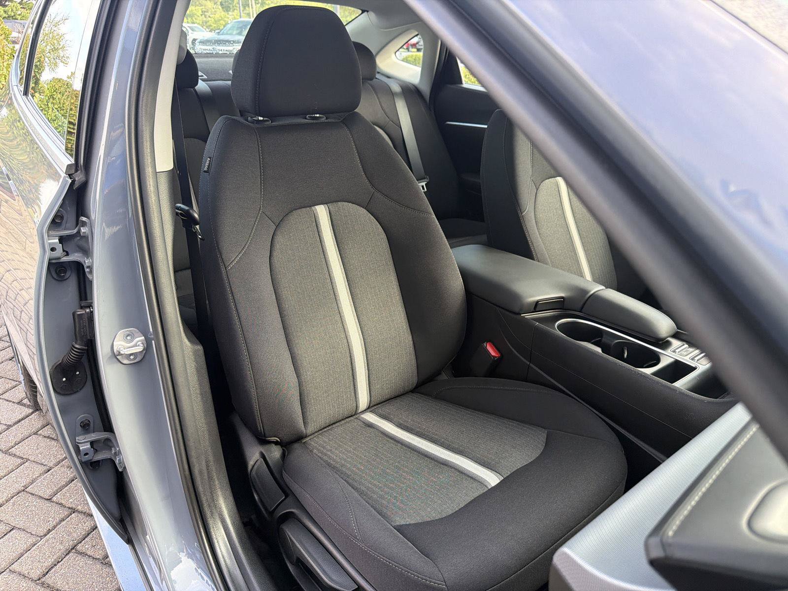 Used 2025 Hyundai Sonata SEL FWD image 34