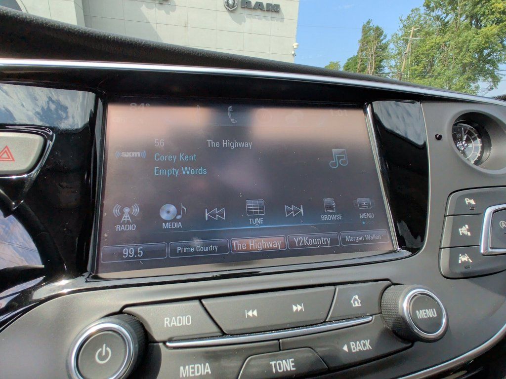 Used 2019 Buick Envision Premium AWD/4WD image 9