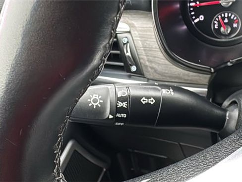 Used 2022 Kia Telluride EX w/ EX Premium Package image 16