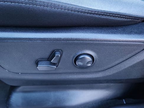 Used 2022 RAM 1500 Big Horn image 9