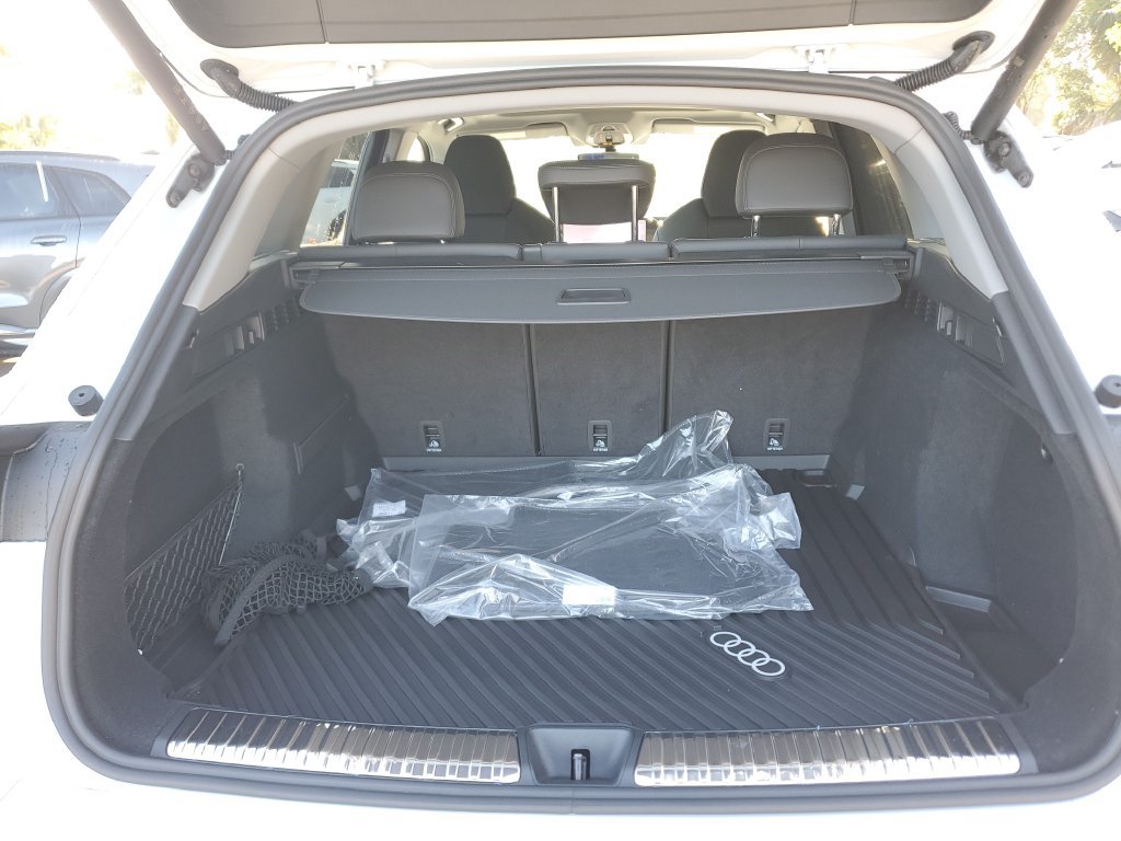 New 2026 Audi Q5 Premium Plus AWD/4WD image 15
