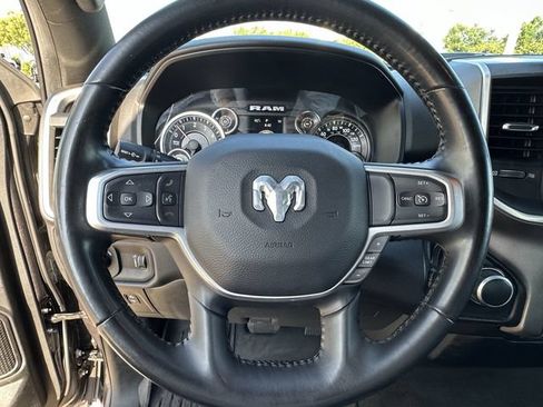 Used 2021 RAM 1500 Big Horn AWD/4WD image 12