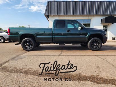 Used 2001 Chevrolet Silverado 2500 LS w/ Off-Road Skid Plate Pkg