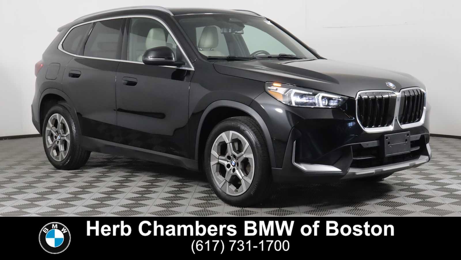 Used 2023 BMW X1 xDrive28i w/ Convenience Package AWD/4WD image 1