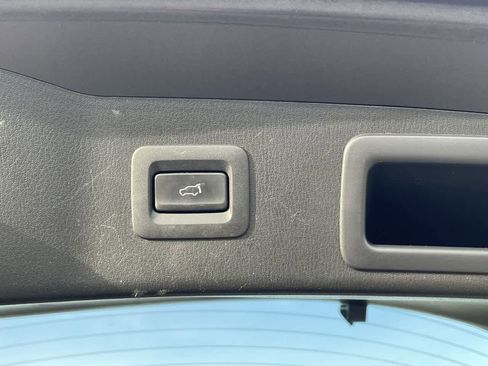 Used 2019 MAZDA CX-5 Touring image 18