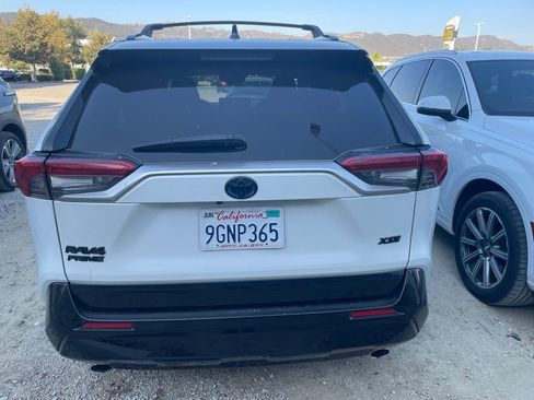Used 2023 Toyota RAV4 XSE w/ Weather Package AWD/4WD image 10