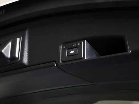 Used 2023 Acura RDX w/ Technology Package AWD/4WD image 31