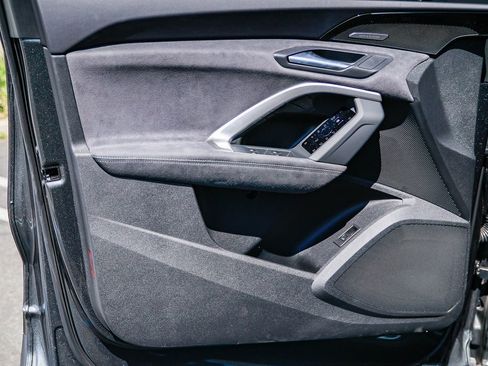 New 2025 Audi SQ5 Premium Plus image 21