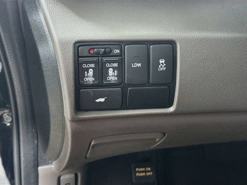 Used 2016 Honda Odyssey EX-L image 10