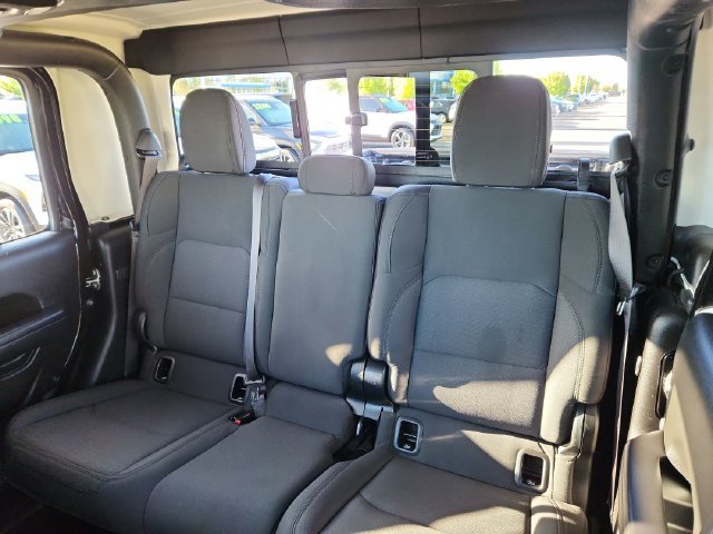 Used 2021 Jeep Gladiator Sport AWD/4WD image 28