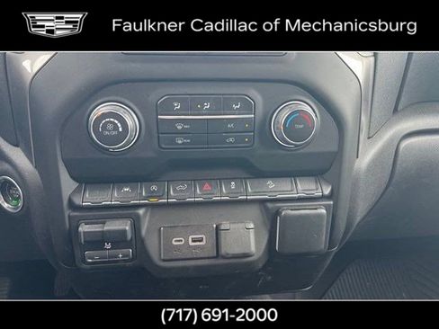 Used 2024 Chevrolet Silverado 1500 Custom Trail Boss AWD/4WD image 21