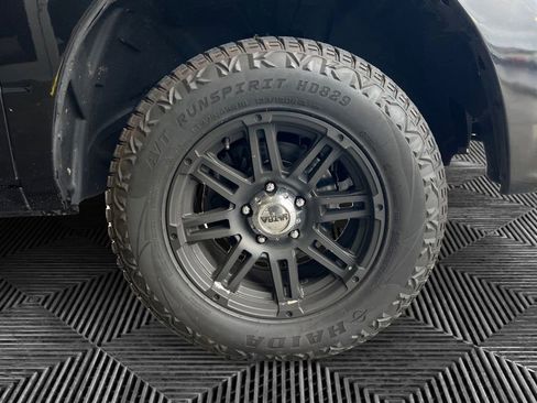 Used 2015 RAM 1500 Limited image 11