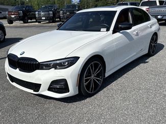 Used 2022 BMW 330i Sedan w/ M Sport Package RWD video 3