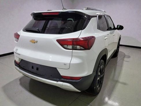 Used 2021 Chevrolet TrailBlazer LT w/ Convenience Package image 21