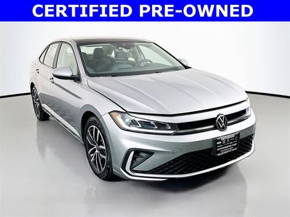 Used 2025 Volkswagen Jetta SE