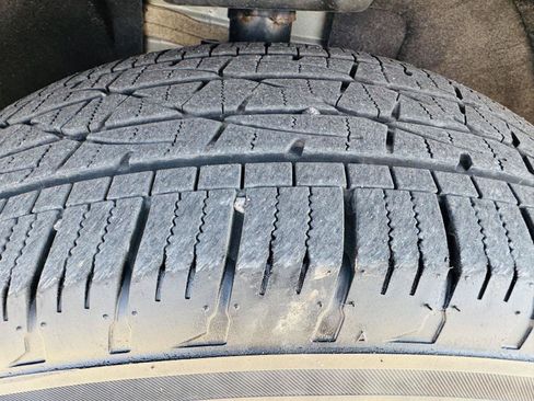Used 2025 Chevrolet Equinox LT FWD image 42