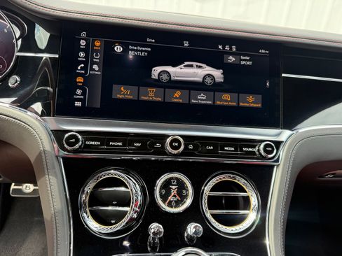 Used 2020 Bentley Continental GT AWD/4WD image 16