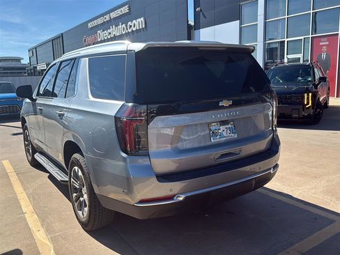 Used 2025 Chevrolet Tahoe LS image 9