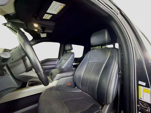 Used 2022 Ford F250 Lariat w/ Tremor Off-Road Package image 13