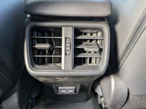 Used 2022 Lexus UX 250h image 16