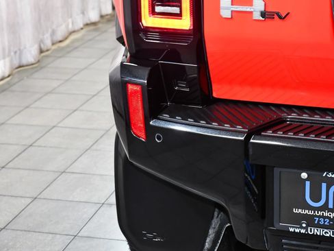 Used 2026 GMC Hummer EV SUV AWD/4WD image 86