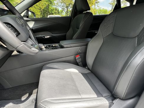 Used 2025 Lexus RX 350 Premium w/ Accessory Package (K3) FWD image 16