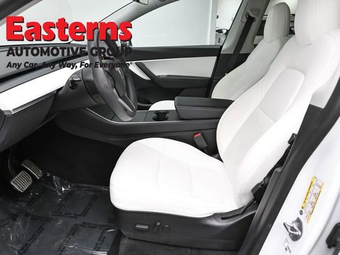 Used 2020 Tesla Model Y Long Range image 14